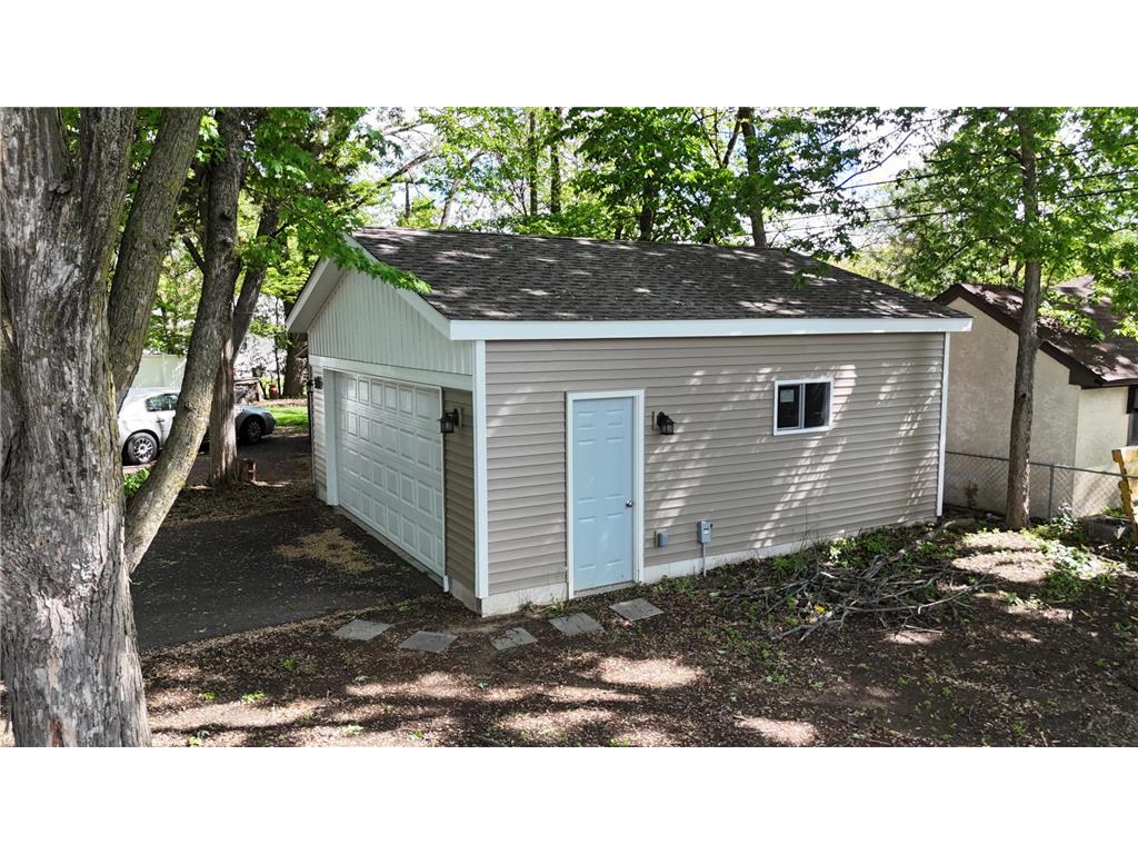 4158 Zane Avenue N Robbinsdale MN 55422 7072976 image3