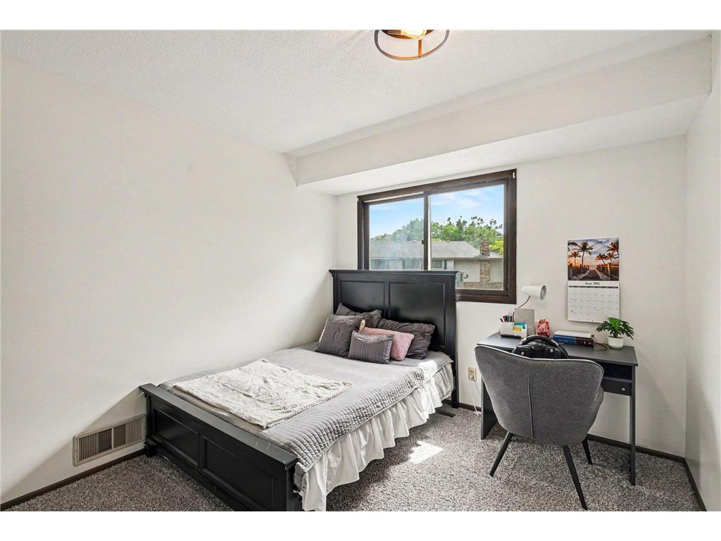 4159 Sylvia Court Shoreview MN 55126 7092288 image17