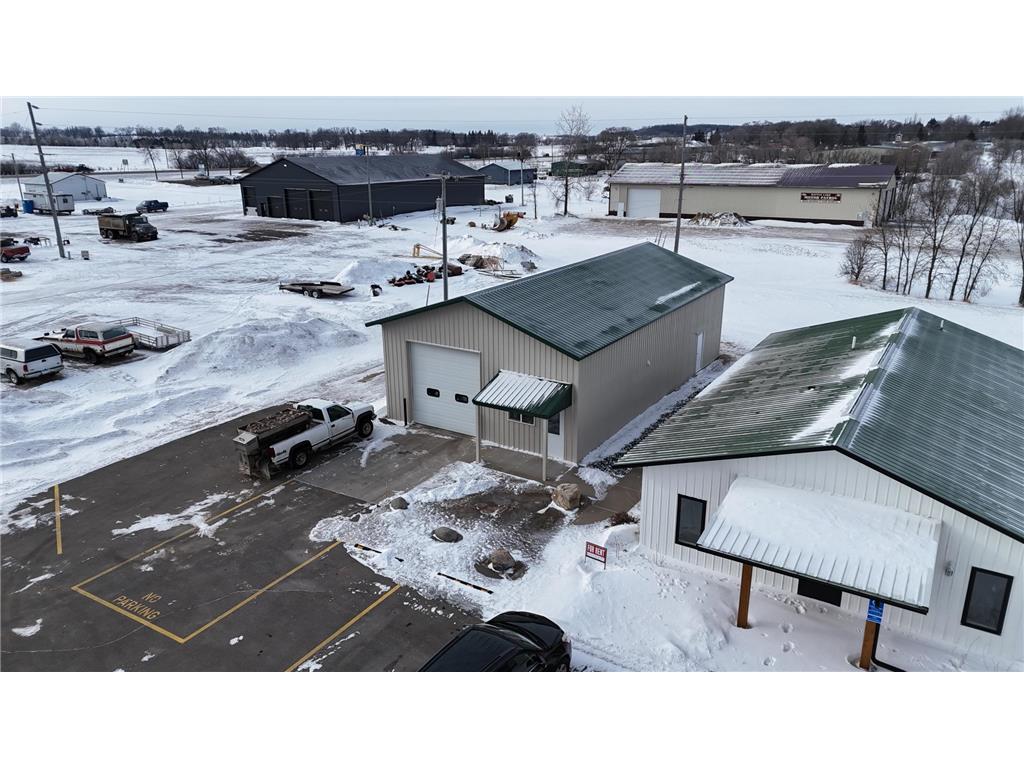 416 1/2 S Lake Avenue Battle Lake MN 56515 7011381 image11