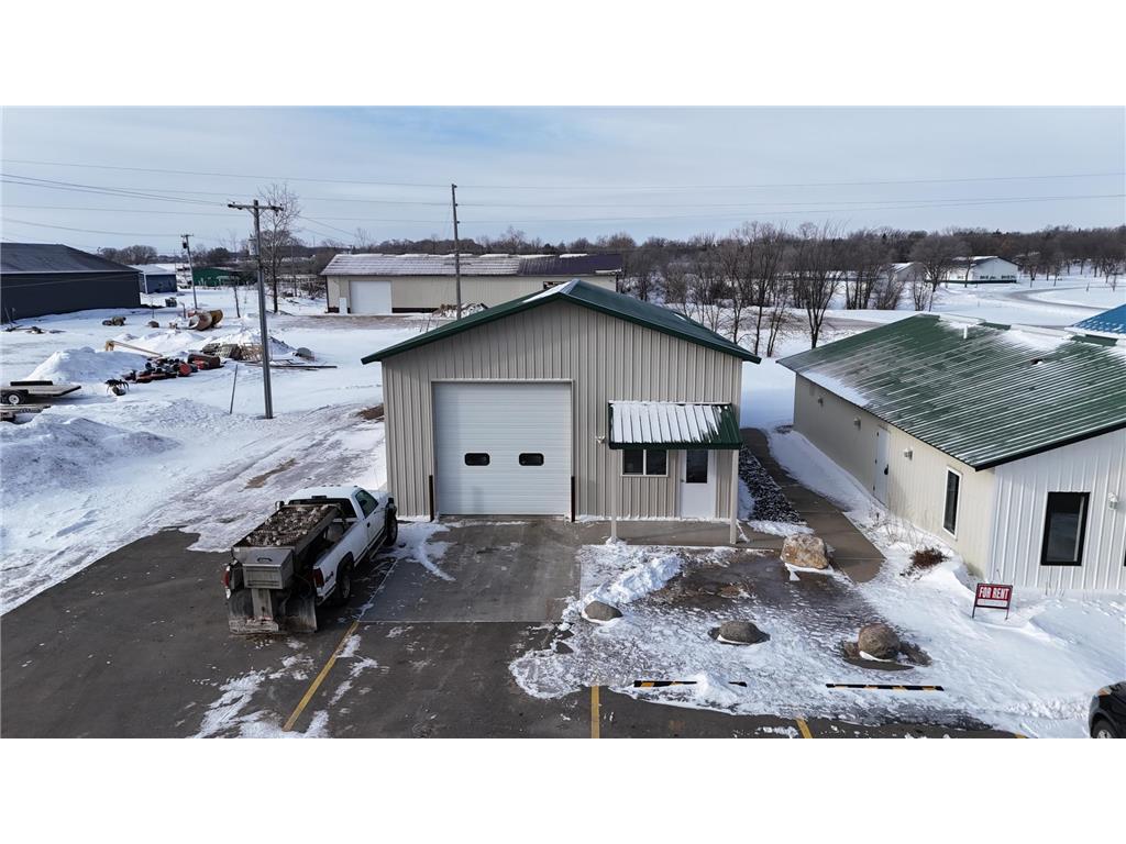 416 1/2 S Lake Avenue Battle Lake MN 56515 7011381 image12