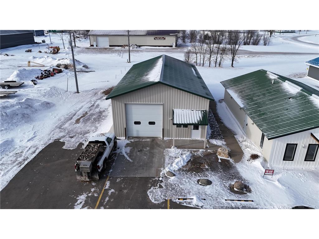 416 1/2 S Lake Avenue Battle Lake MN 56515 7011381 image2