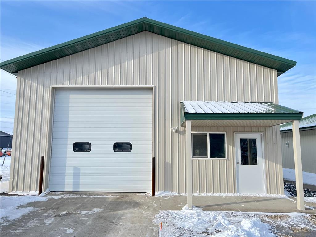 416 1/2 S Lake Avenue Battle Lake MN 56515 7011381 image3