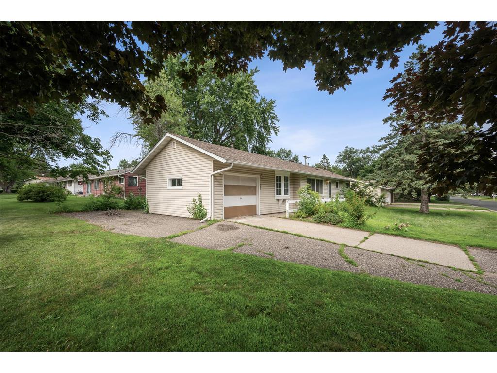 416 19th Street W Hastings MN 55033 6739190 image1