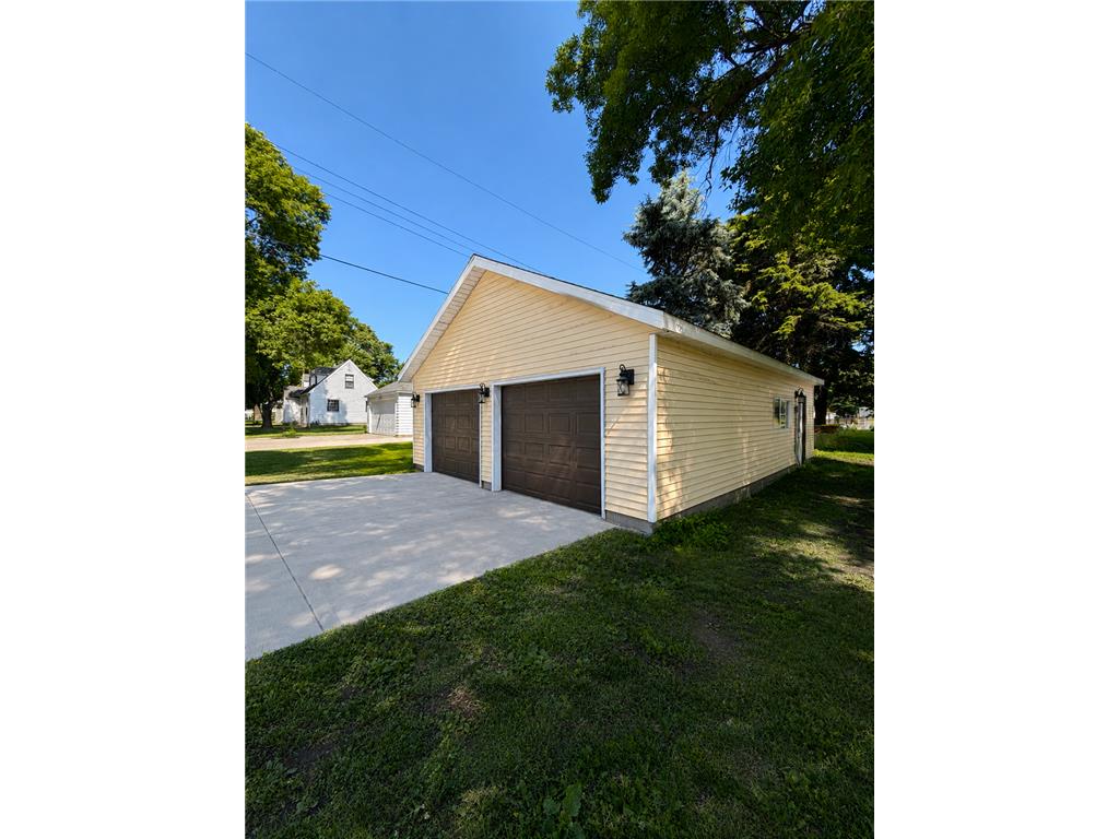 416 2nd Avenue S Sacred Heart MN 56285 7084095 image4