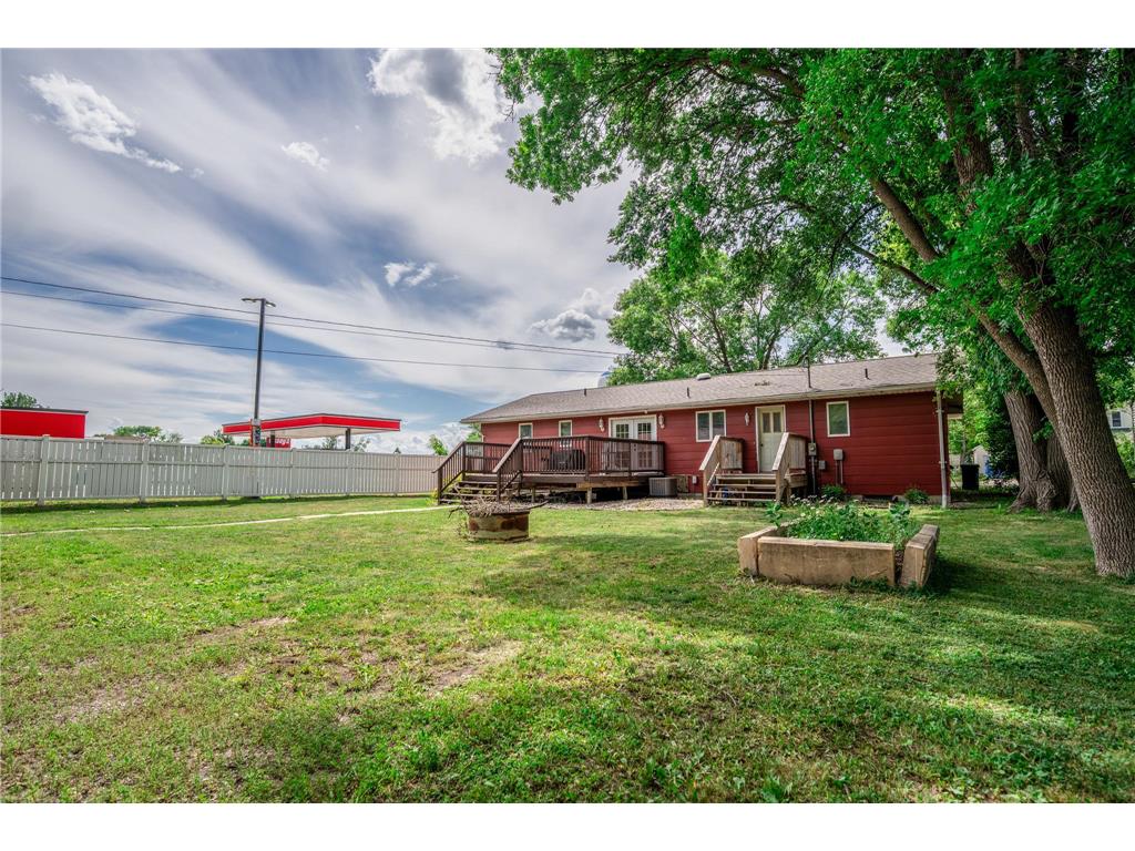 416 8th Avenue Madison MN 56256 7095526 image2