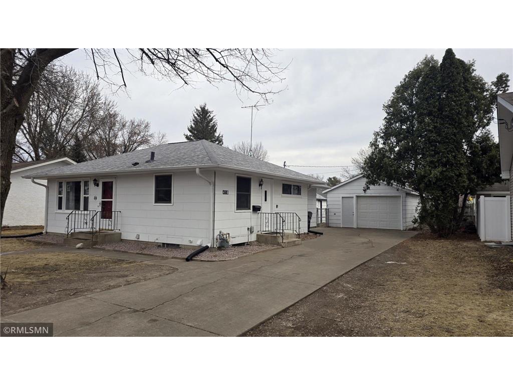 416 Ashland Street N Cambridge MN 55008 6688761 image1