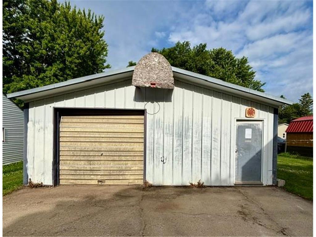 416 Elm Avenue Westbrook MN 56183 7096329 image12