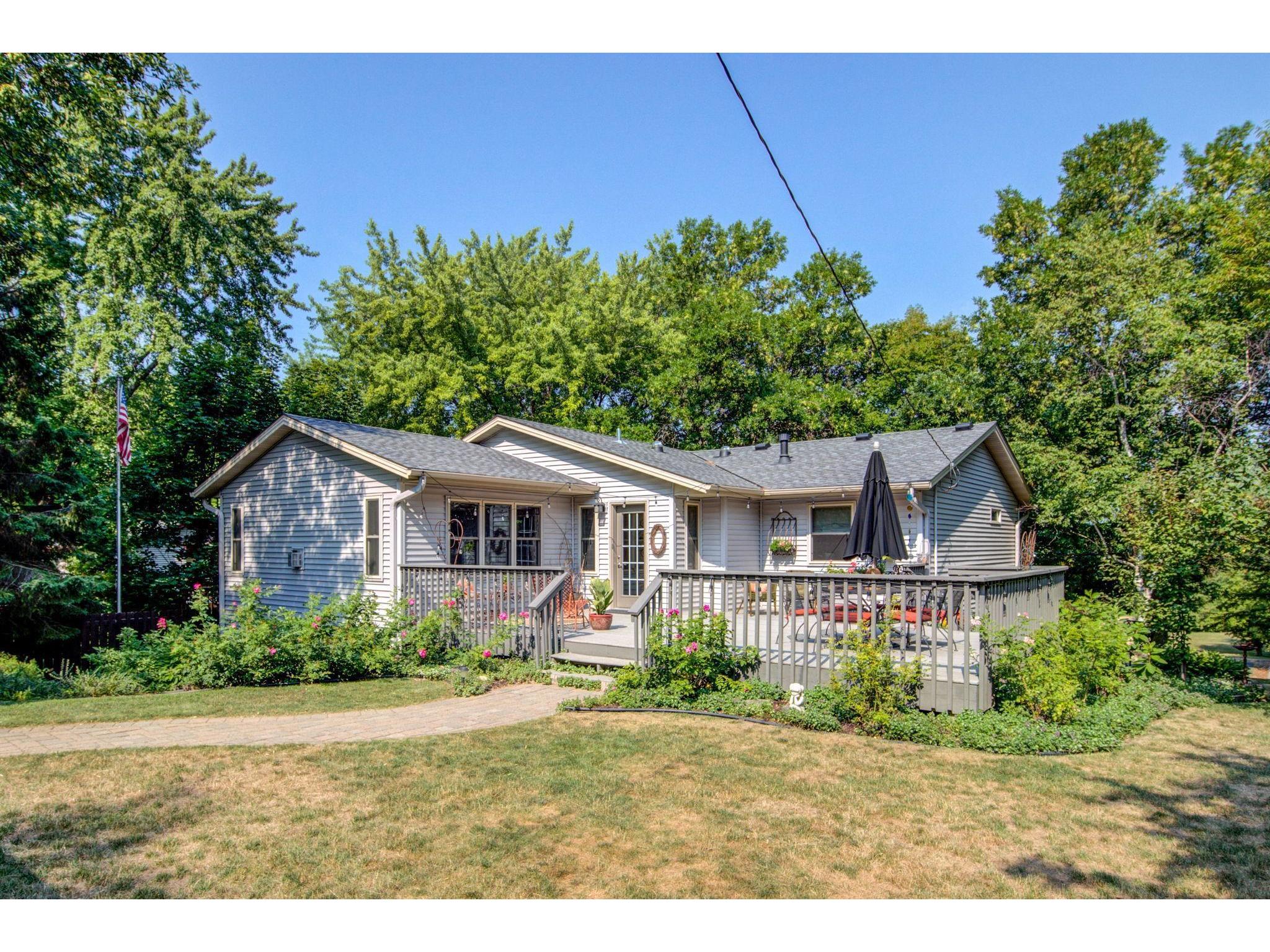 416 Jefferson Avenue NW, Watertown, MN 55388 MLS 6022429 Edina Realty