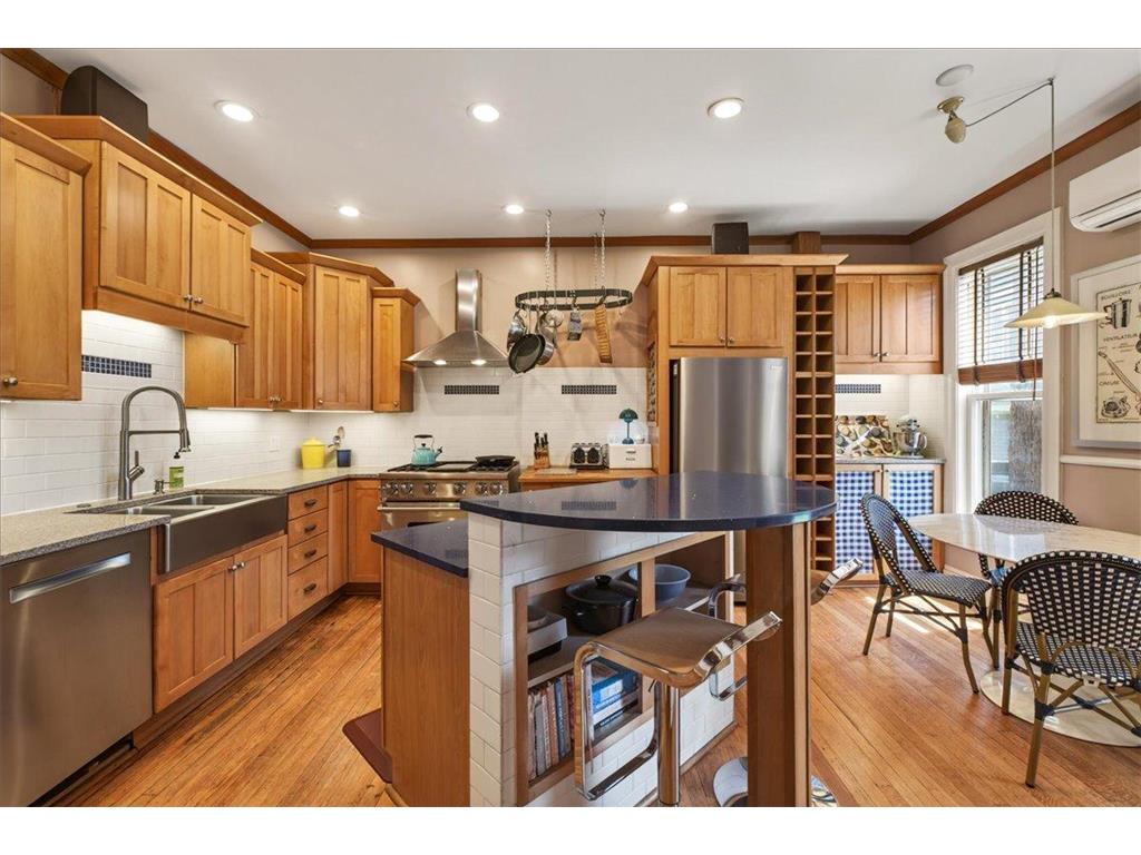 416 Laurel Avenue Saint Paul MN 55102 7072128 image20