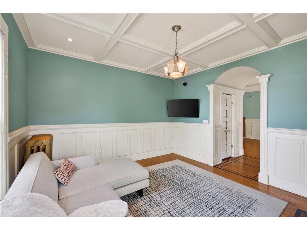 416 Laurel Avenue Saint Paul MN 55102 7072128 image42