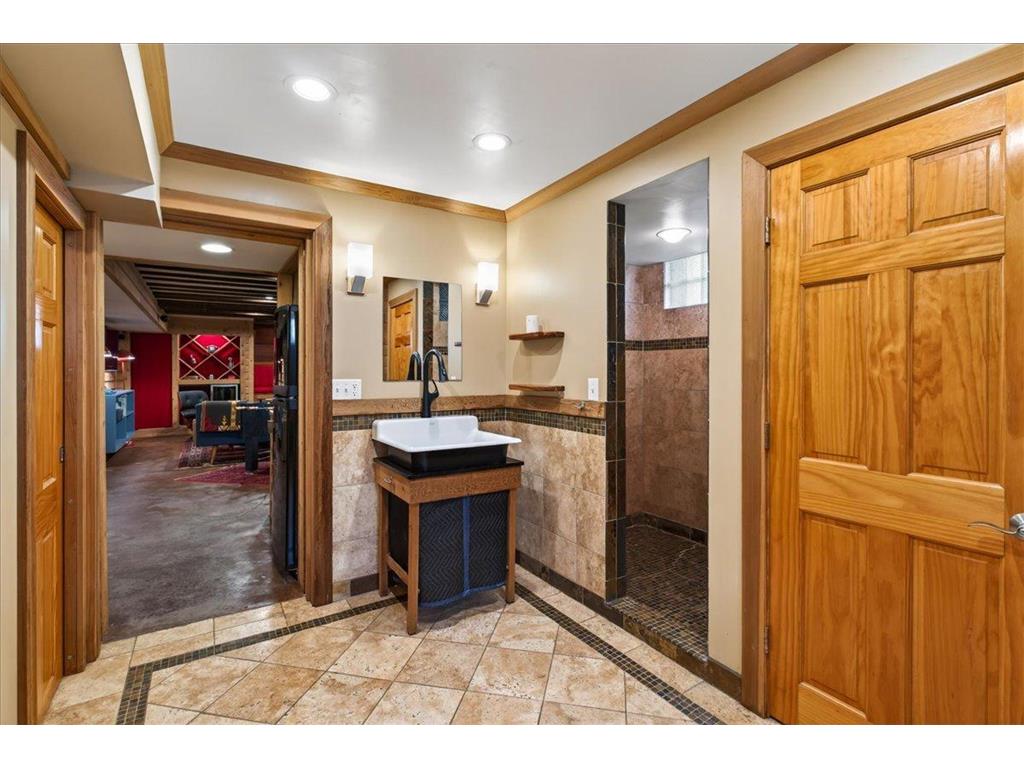 416 Laurel Avenue Saint Paul MN 55102 7072128 image70