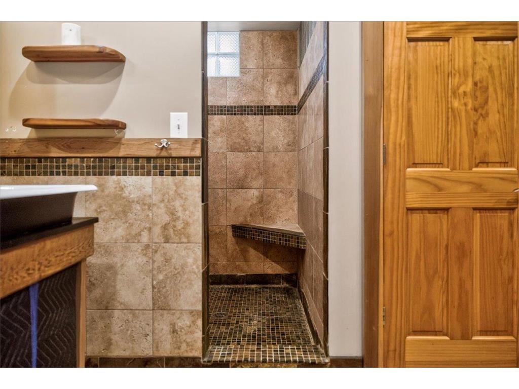 416 Laurel Avenue Saint Paul MN 55102 7072128 image71