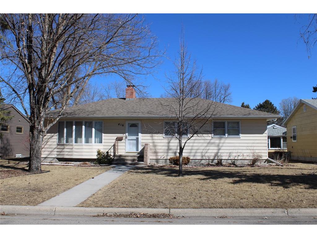 416 Maple Avenue S Thief River Falls MN 56701 6702549 image1