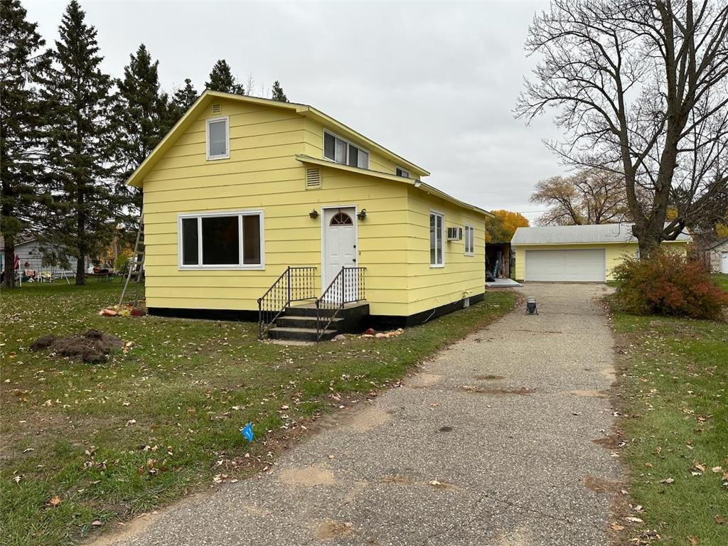 416 Mckinley Street SW Staples MN 56479 6456291 image1