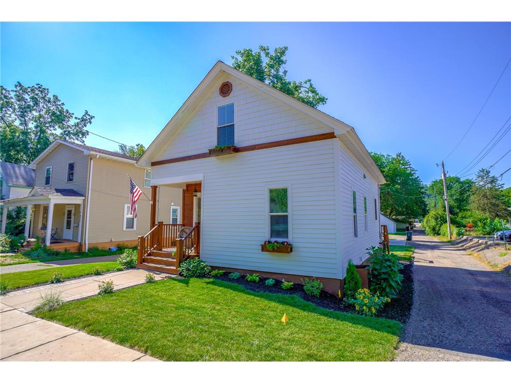 416 Orange Street, Hudson, WI, 54016 MLS 6230275 Edina Realty