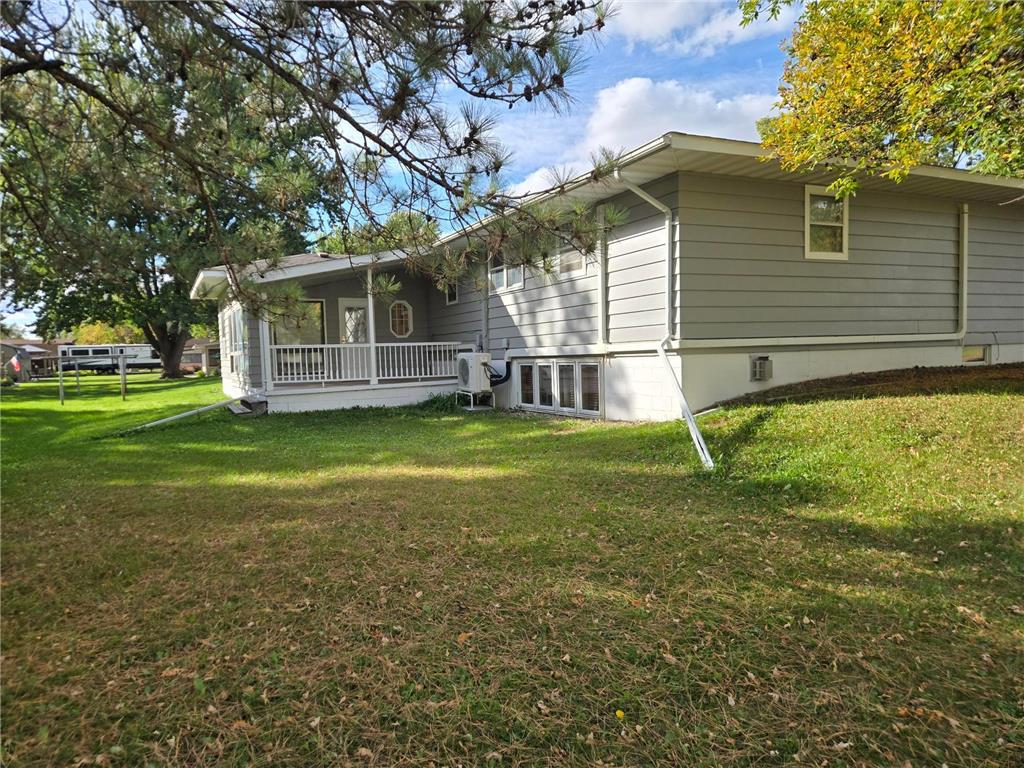 416 South Street Paynesville MN 56362 6800926 image5