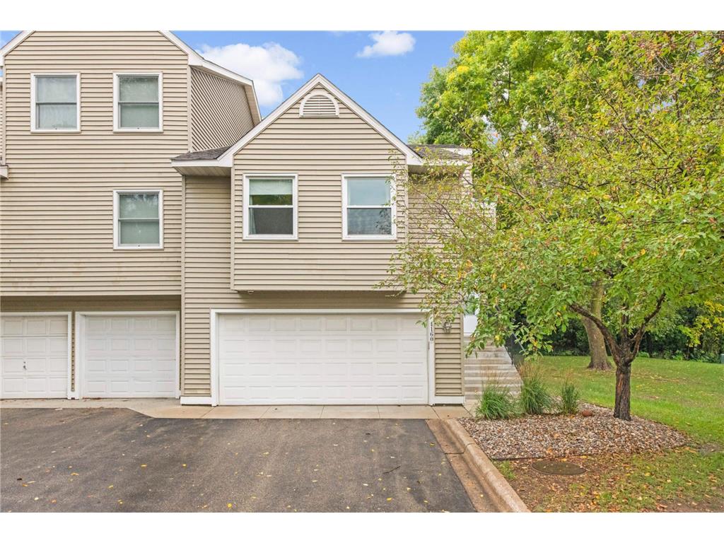 4160 Meadowlark Way, Eagan, MN 55122 MLS 6441314 Edina Realty