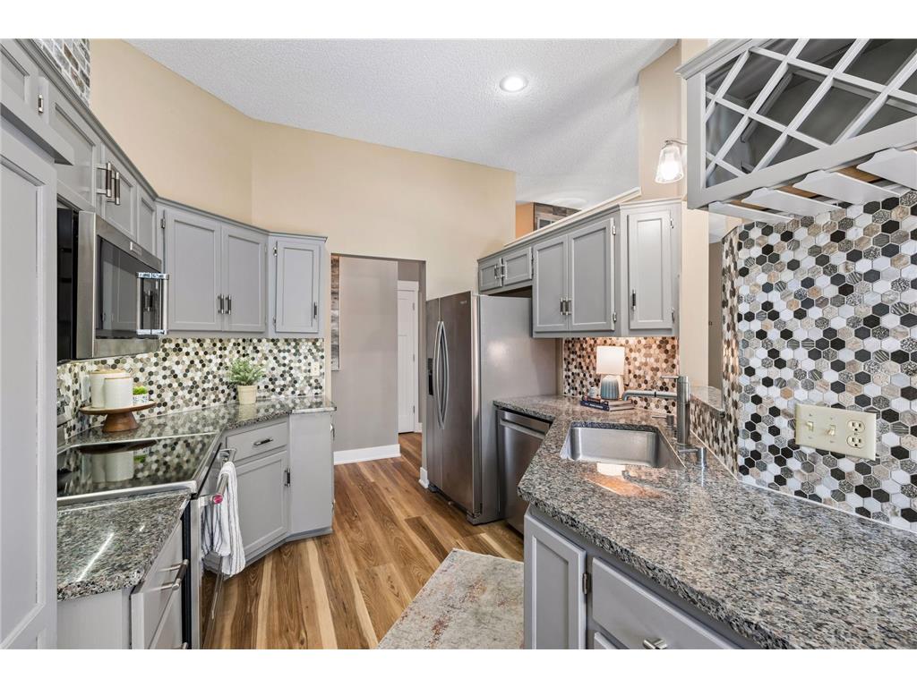 4161 Arbor Lane Eagan MN 55122 7044603 image12