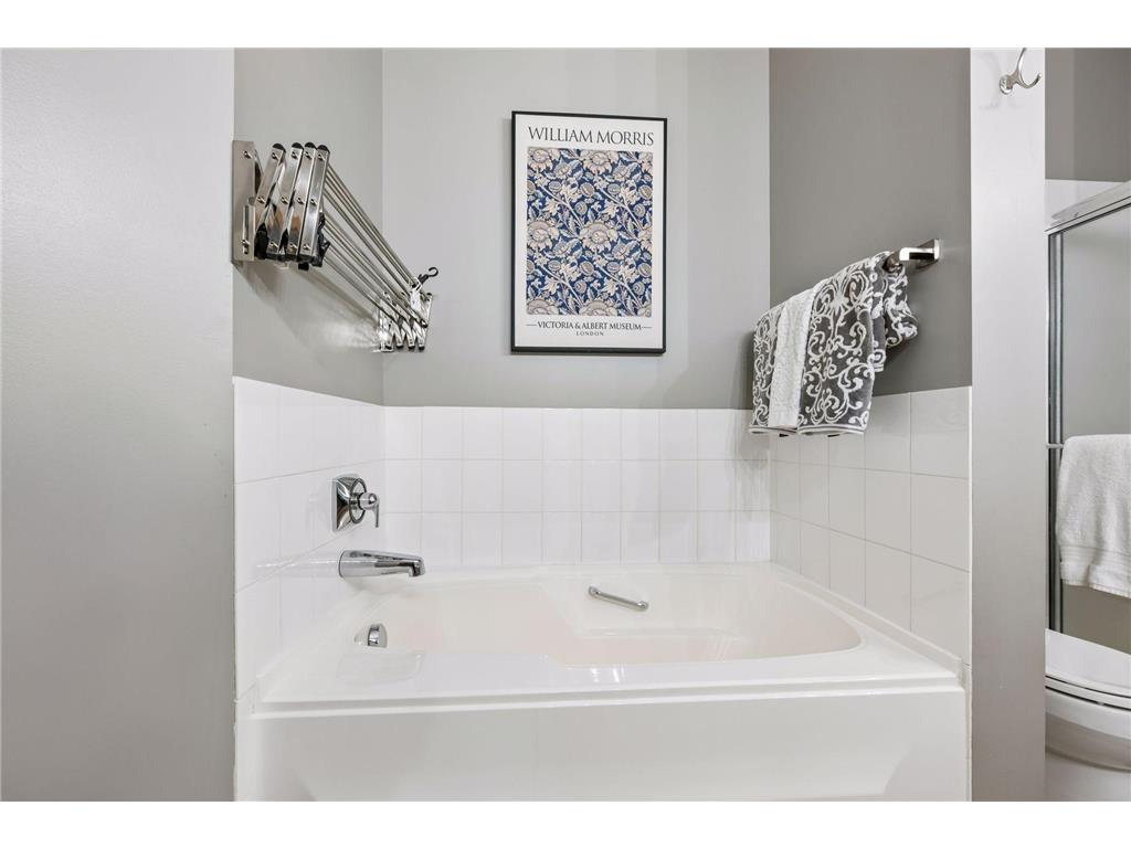 4161 Arbor Lane Eagan MN 55122 7044603 image21