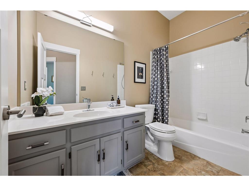 4161 Arbor Lane Eagan MN 55122 7044603 image24