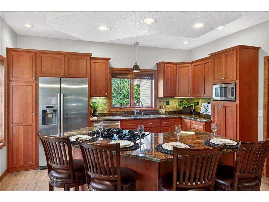 4167 Hallgren Lane Chanhassen MN 55331 7036765 image10