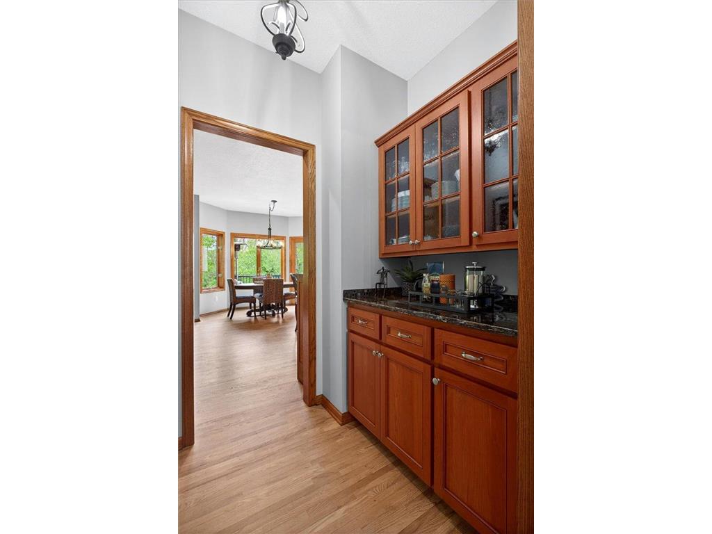 4167 Hallgren Lane Chanhassen MN 55331 7036765 image16