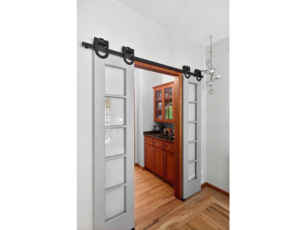 4167 Hallgren Lane Chanhassen MN 55331 7036765 image17