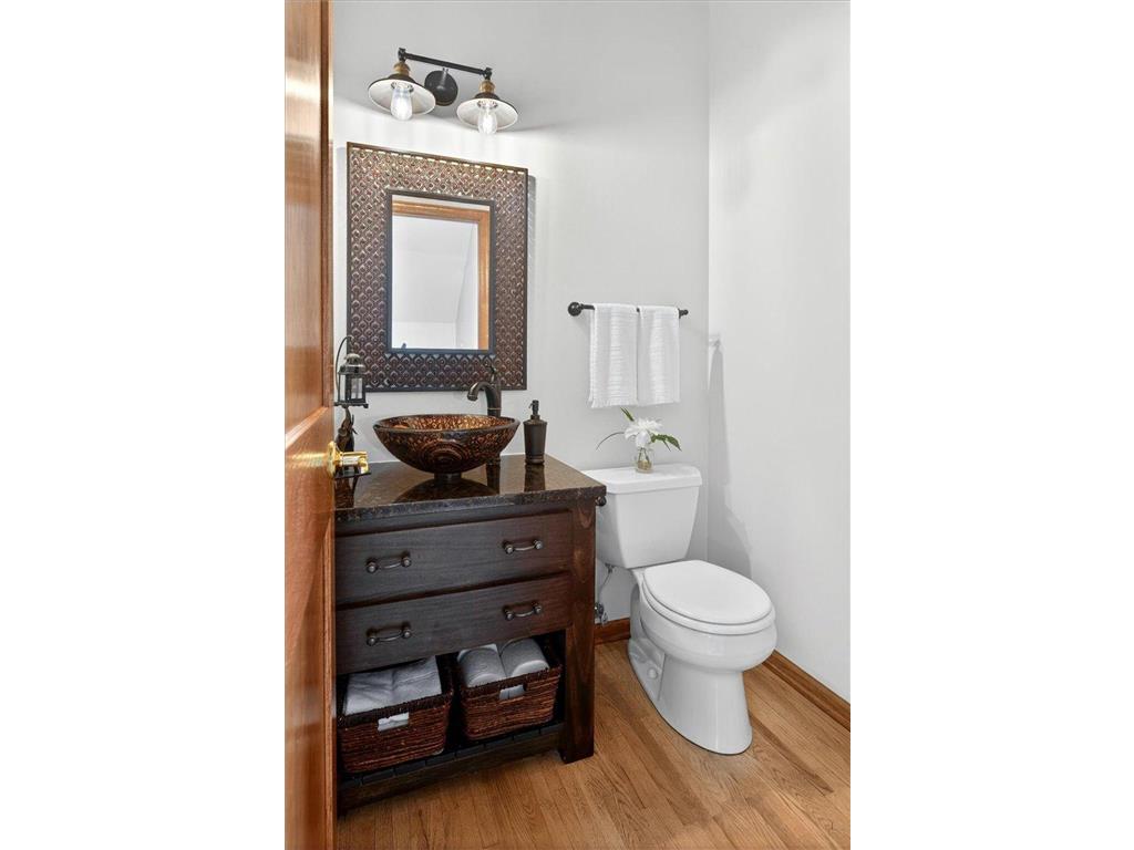 4167 Hallgren Lane Chanhassen MN 55331 7036765 image20