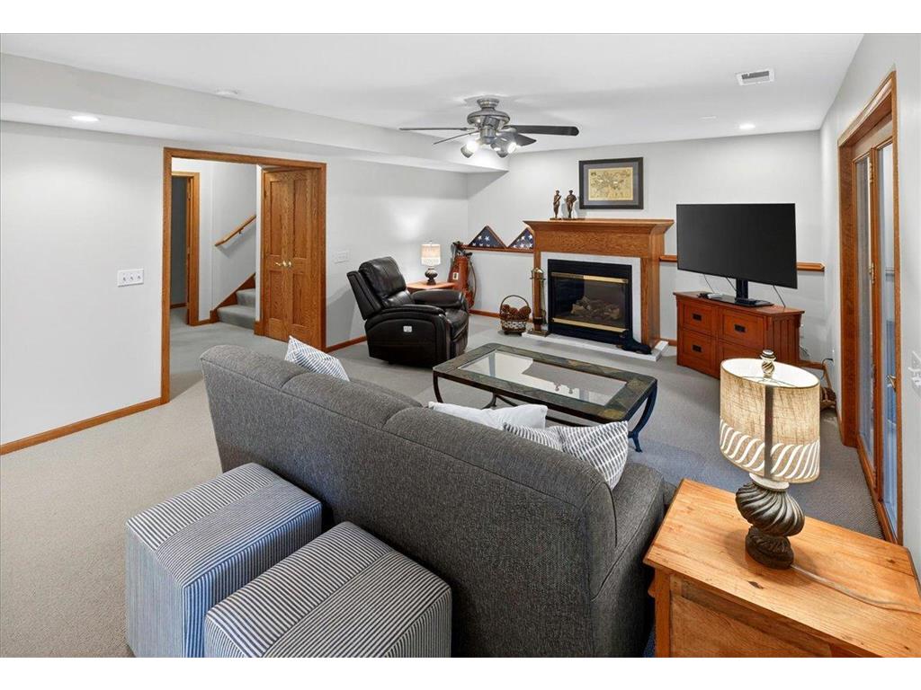 4167 Hallgren Lane Chanhassen MN 55331 7036765 image41