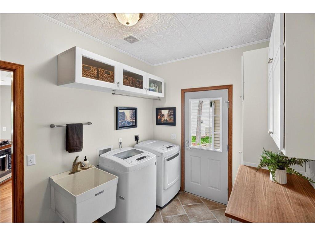 4167 Hallgren Lane Chanhassen MN 55331 7036765 image48