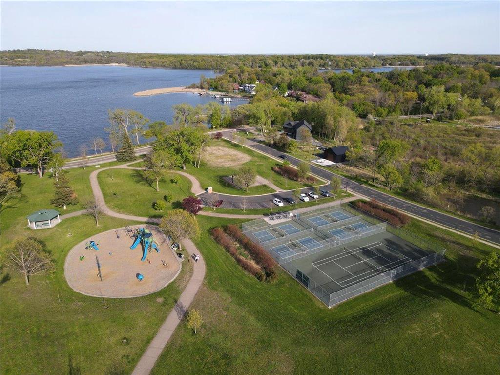 4167 Hallgren Lane Chanhassen MN 55331 7036765 image65