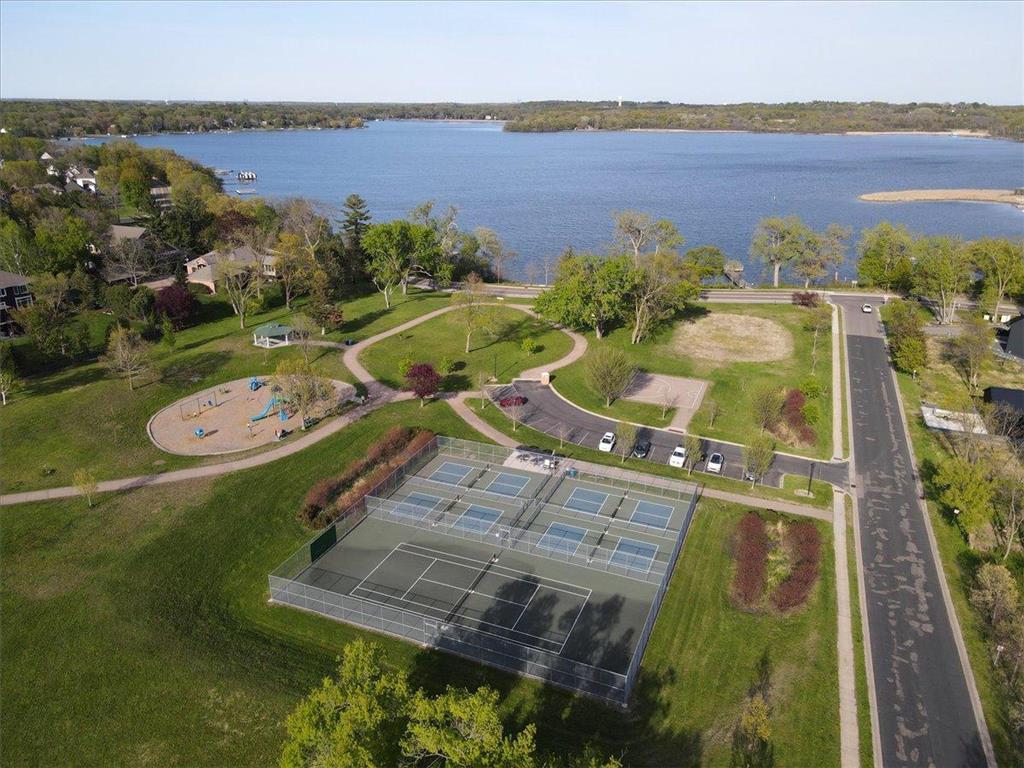 4167 Hallgren Lane Chanhassen MN 55331 7036765 image66