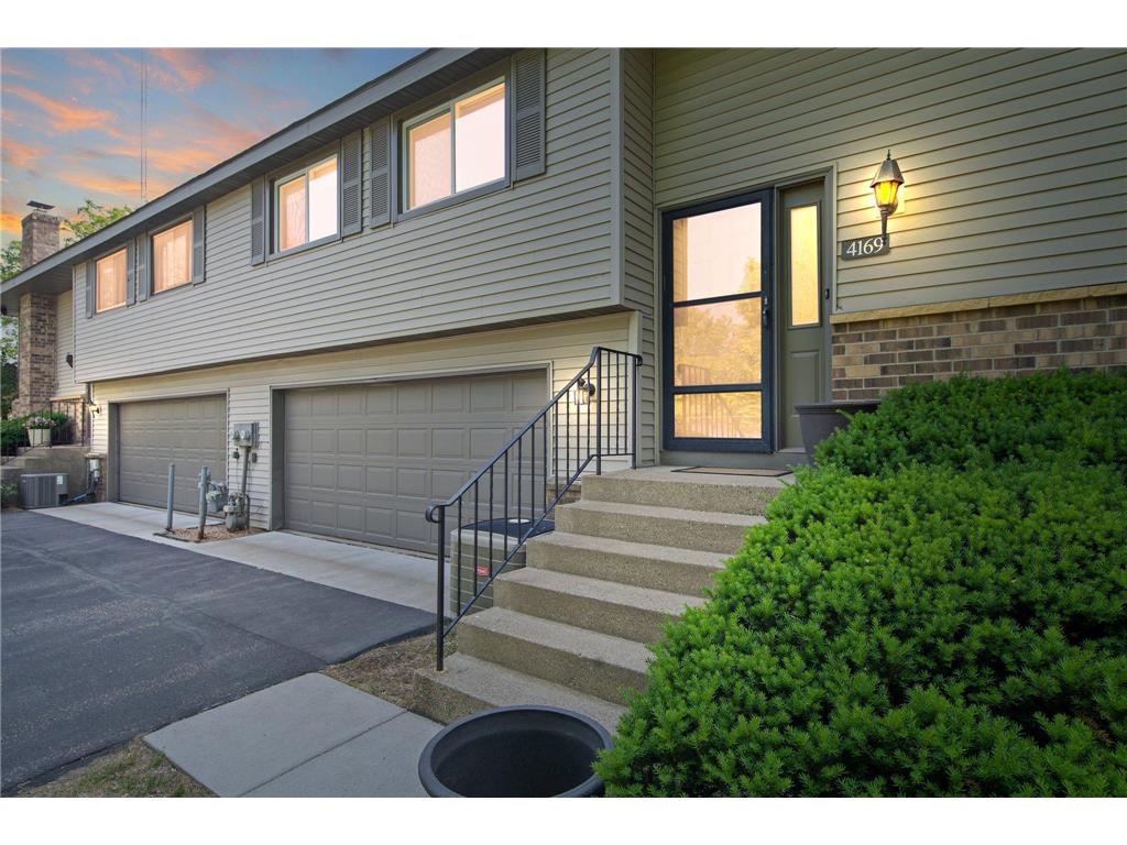 4169 Sylvia Lane S Shoreview MN 55126 6383046 image1