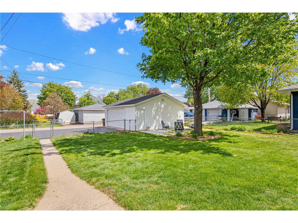 417 10th Avenue S South Saint Paul MN 55075 7058222 image22