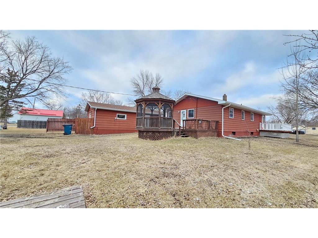 417 3rd Avenue W Halstad MN 56548 6496146 image1