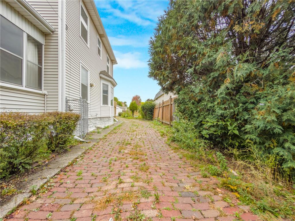 417 4th Avenue NE Minneapolis MN 55413 6792076 image10