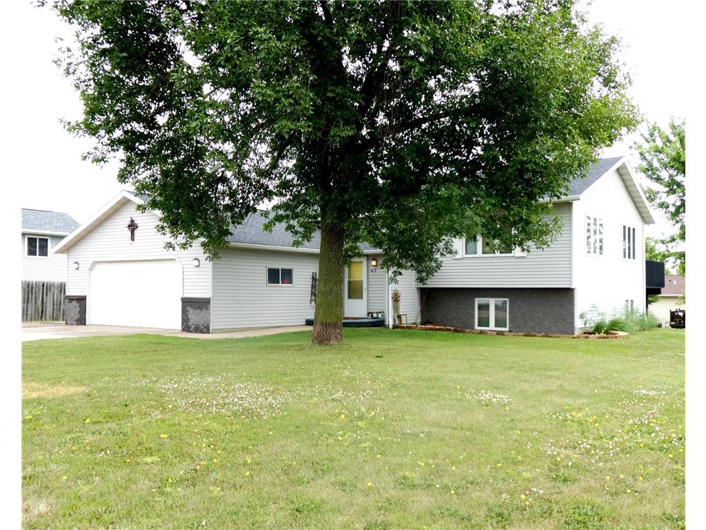 417 6th Avenue S, Windom, MN, 56101 MLS 6401082 Edina Realty