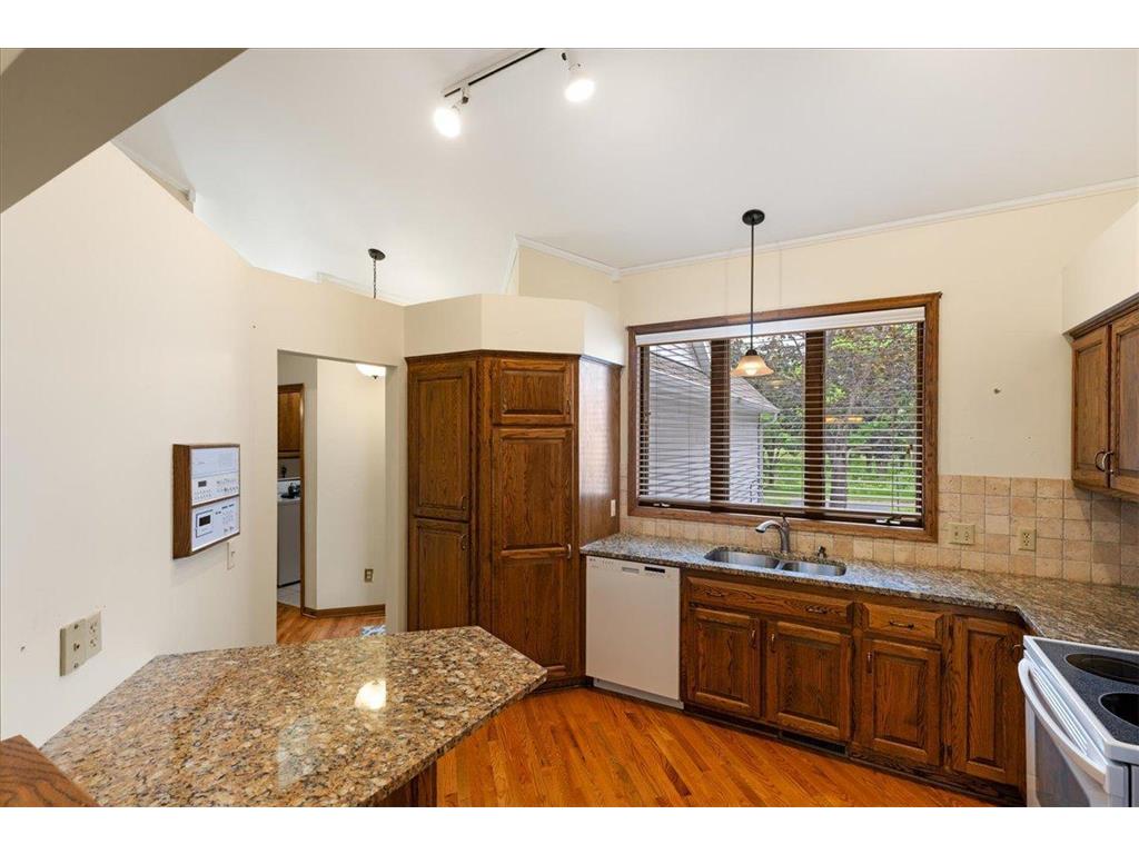417 95th Lane NW Coon Rapids MN 55433 7088658 image1