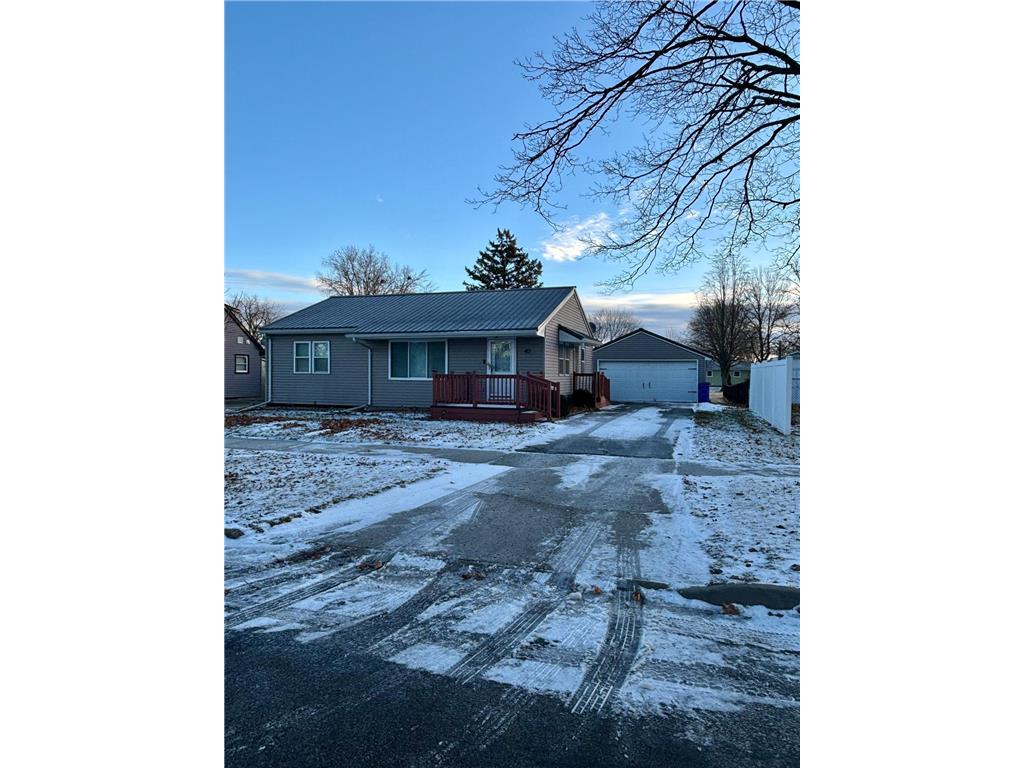 417 9th Avenue SE Pipestone MN 56164 6640671 image1
