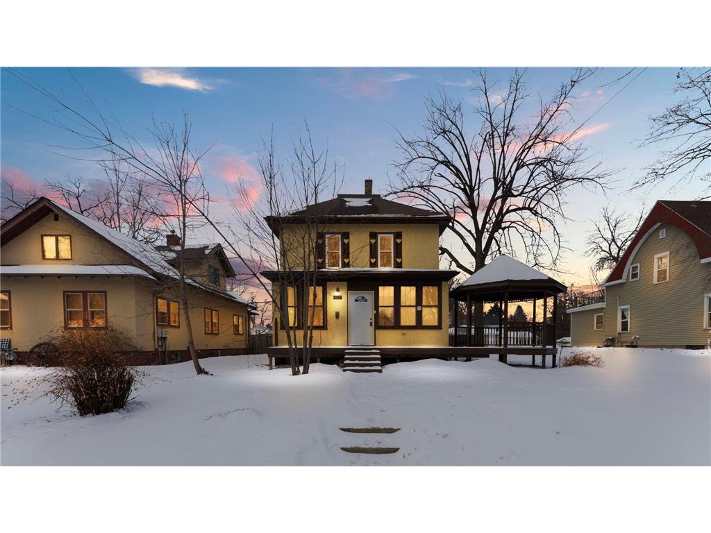 417 Becker Avenue SE Willmar MN 56201 7015246 image1
