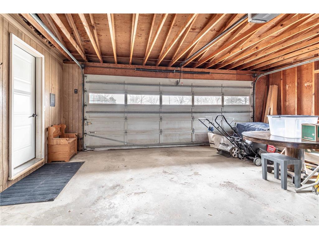417 E Division Street Elbow Lake MN 56531 7049056 image35