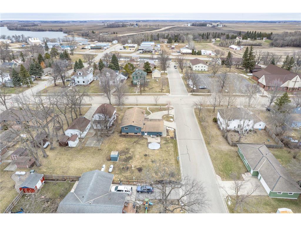 417 E Division Street Elbow Lake MN 56531 7049056 image43