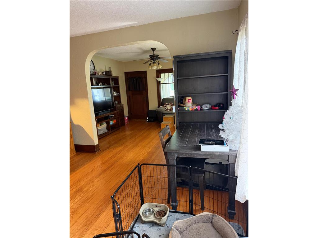 417 E Wyoming Street Redwood Falls MN 56283 7103870 image10