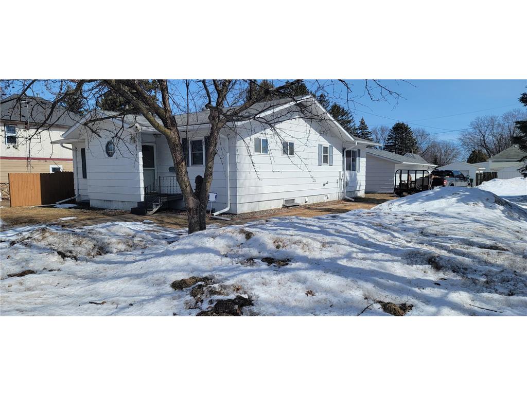 417 Erie Avenue, Crosby, MN, 56441 MLS 6167502 Edina Realty