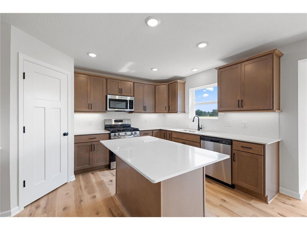 417 James Parkway Elko New Market MN 55054 7004512 image6