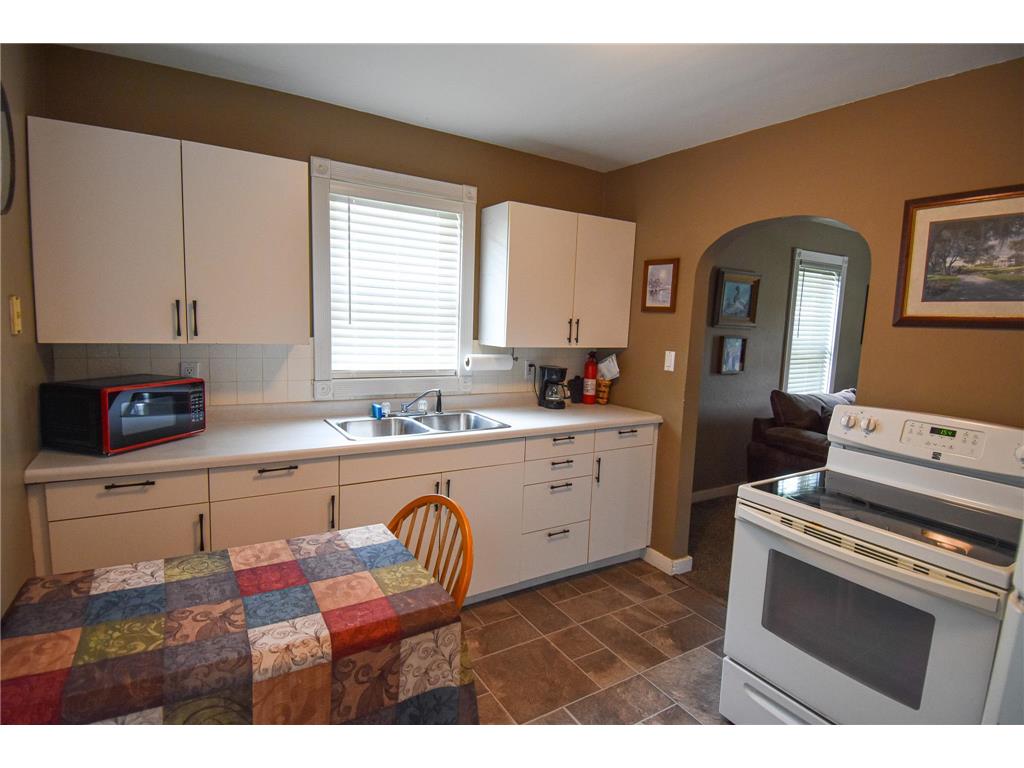 417 Kendall Avenue S Thief River Falls MN 56701 7110616 image11