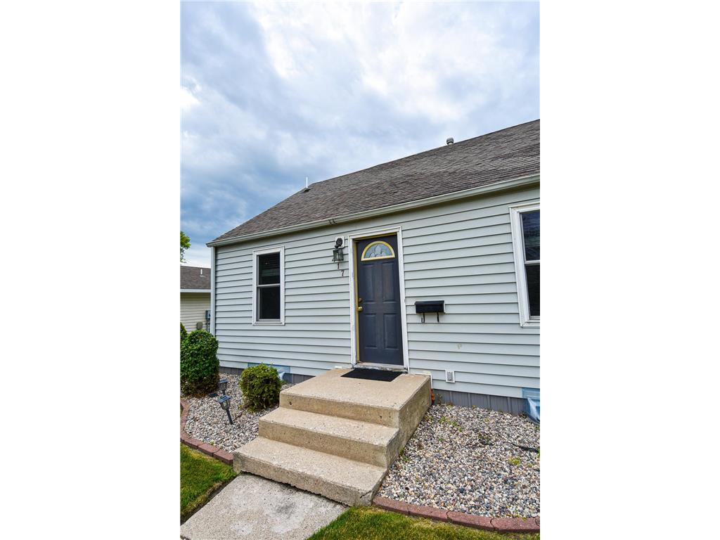 417 Kendall Avenue S Thief River Falls MN 56701 7110616 image3