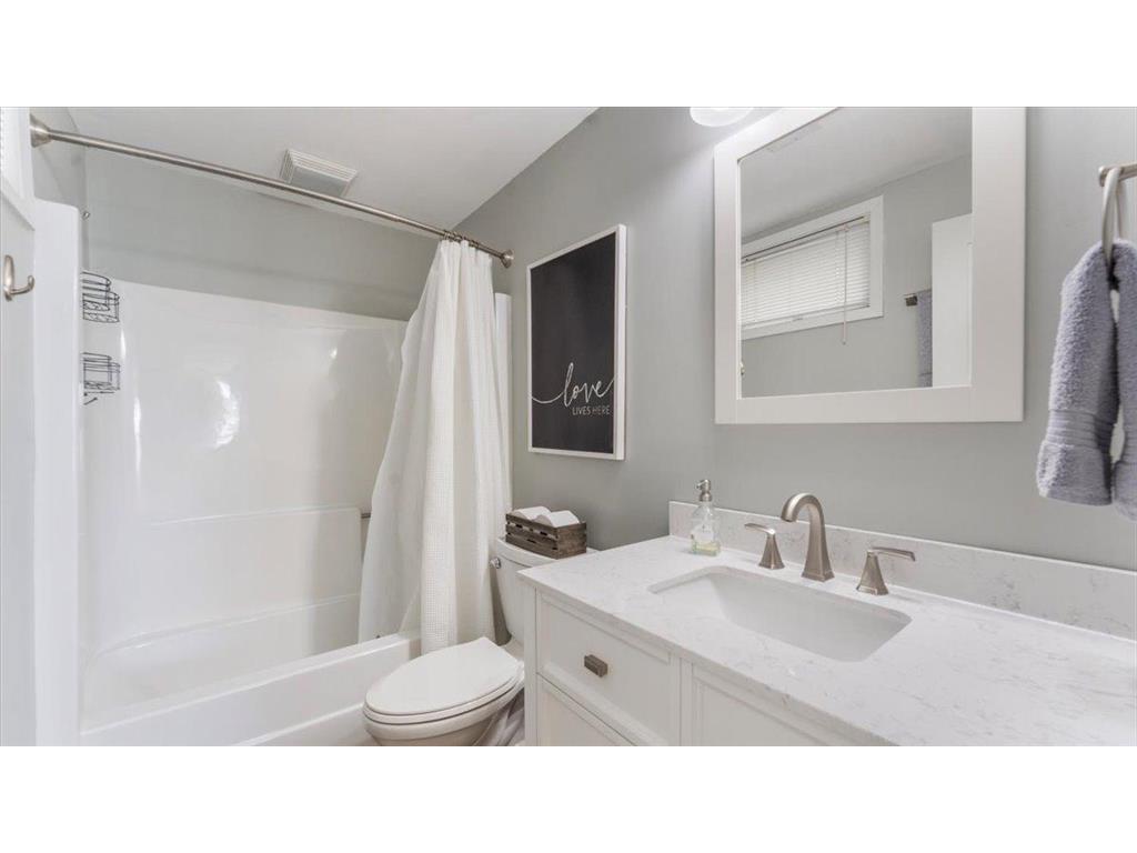 417 N Main Street Center City MN 55012 - North Center Lake 6817855 image14