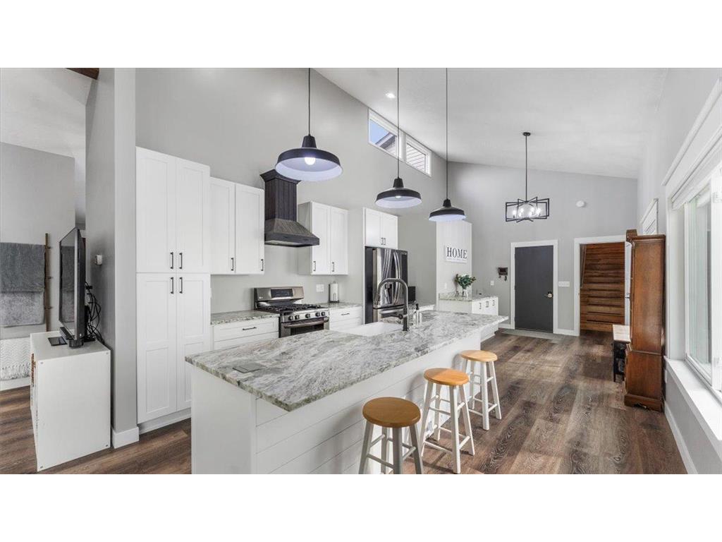 417 N Main Street Center City MN 55012 - North Center Lake 6817855 image8