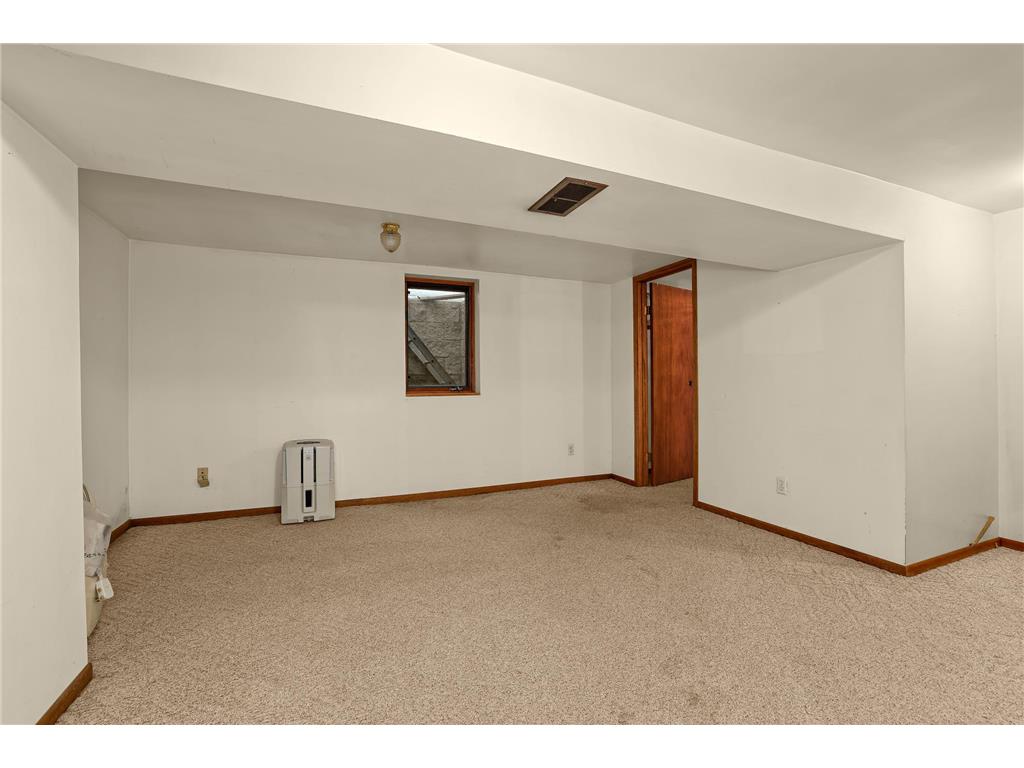 417 N Washington Street Lake City MN 55041 7084884 image10